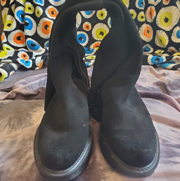 Over the knee suade boots - Picture 5 of 11